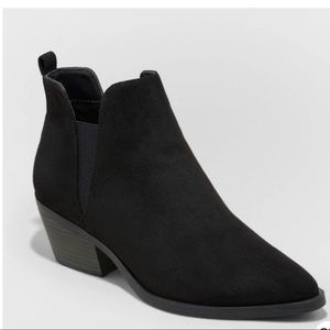 Women's Sylvie Ankle Boots - Universal Thread™ Sz 7.5